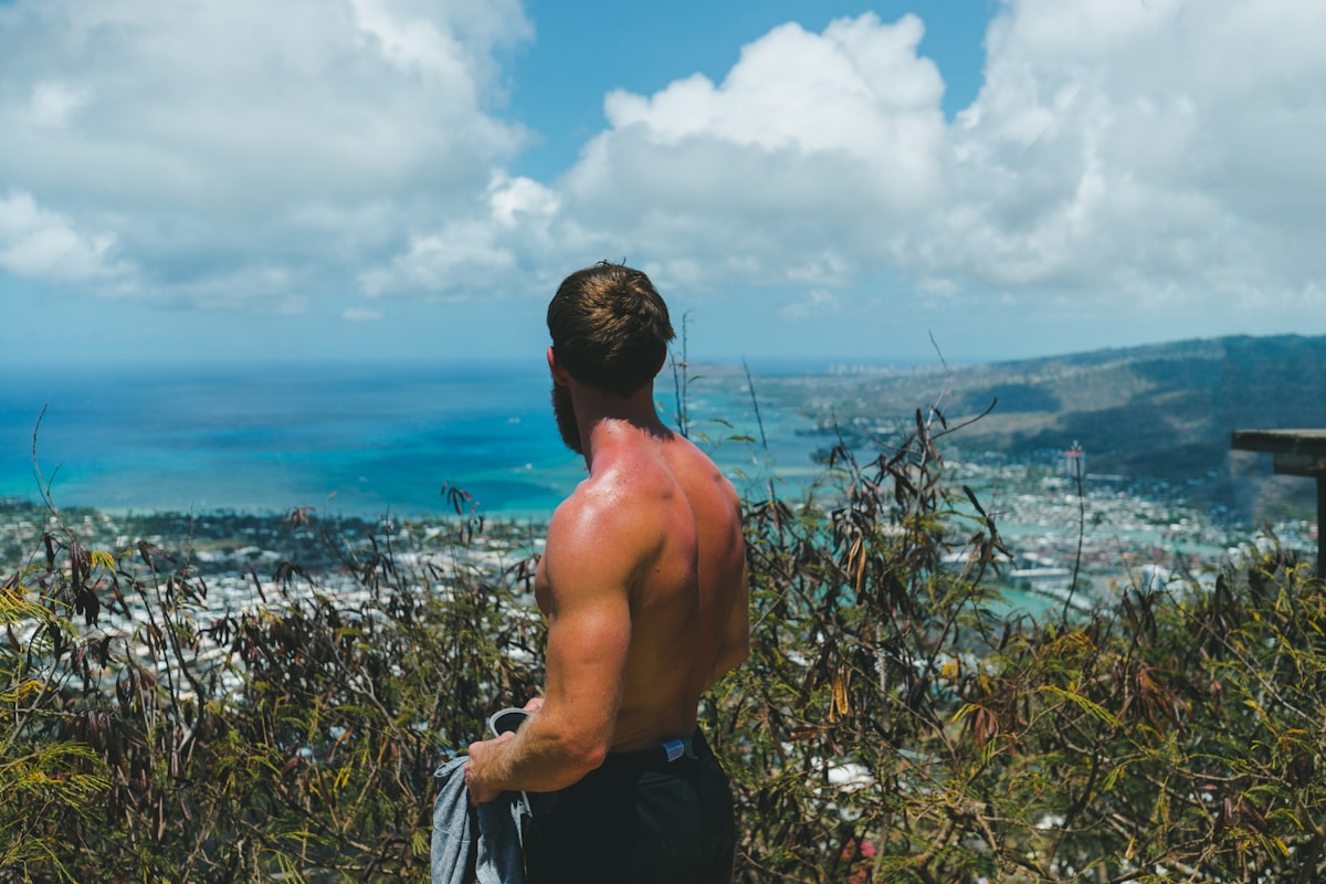 Balanced nutrition for men's wellness